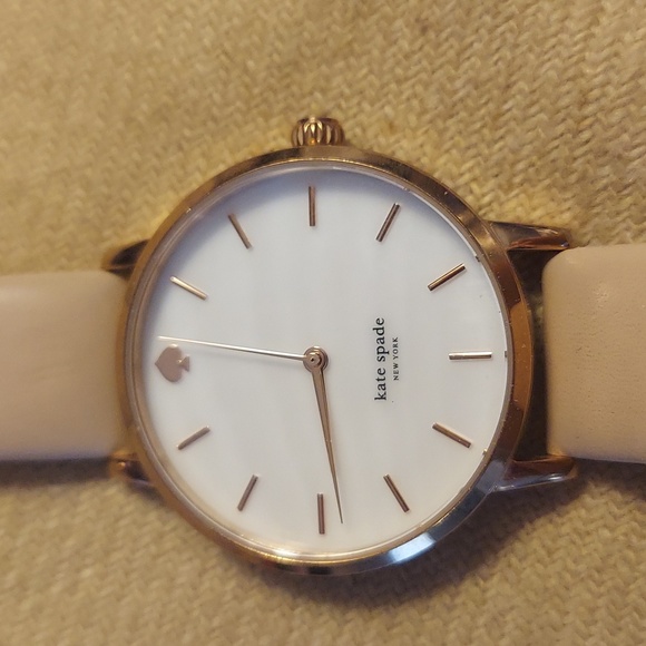 Kate Spade Watch - Picture 2 of 8